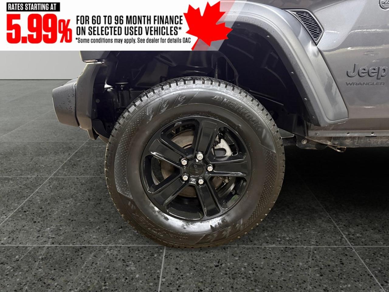 2023 Jeep Wrangler Sport Altitude WITH SOFT TOP ! Photo