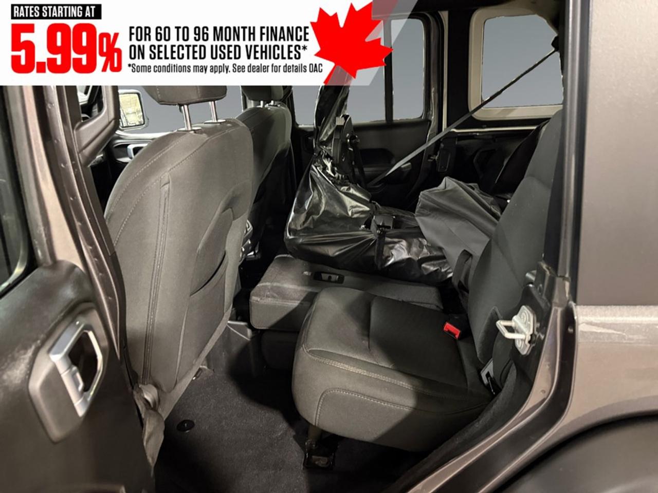 2023 Jeep Wrangler Sport Altitude WITH SOFT TOP ! Photo