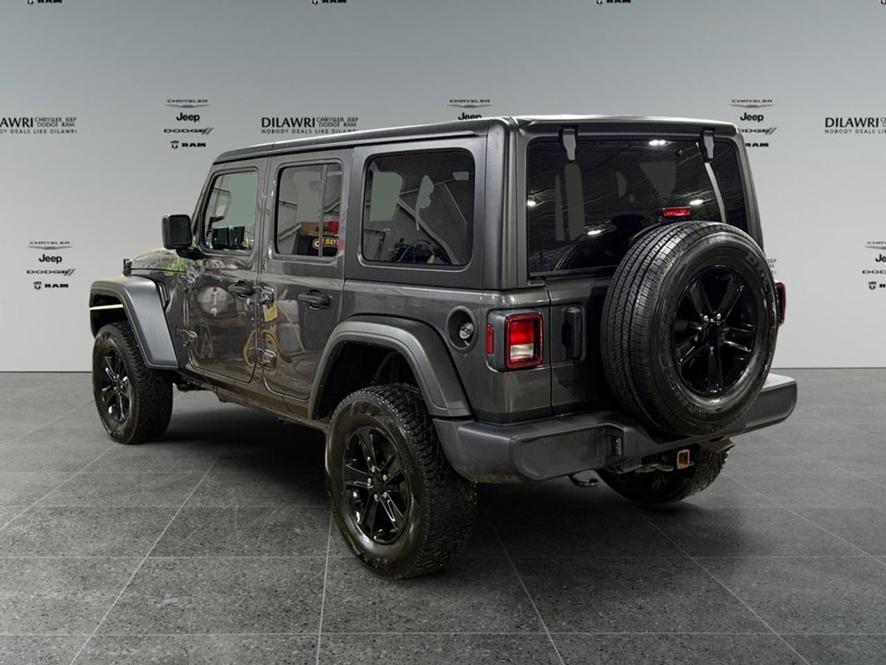 2023 Jeep Wrangler Sport Altitude WITH SOFT TOP ! Photo