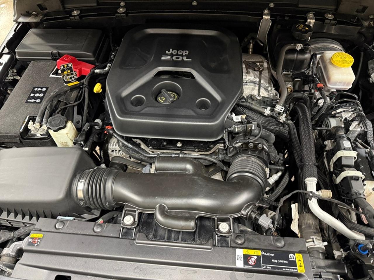 2023 Jeep Wrangler Sport Altitude WITH SOFT TOP ! Photo