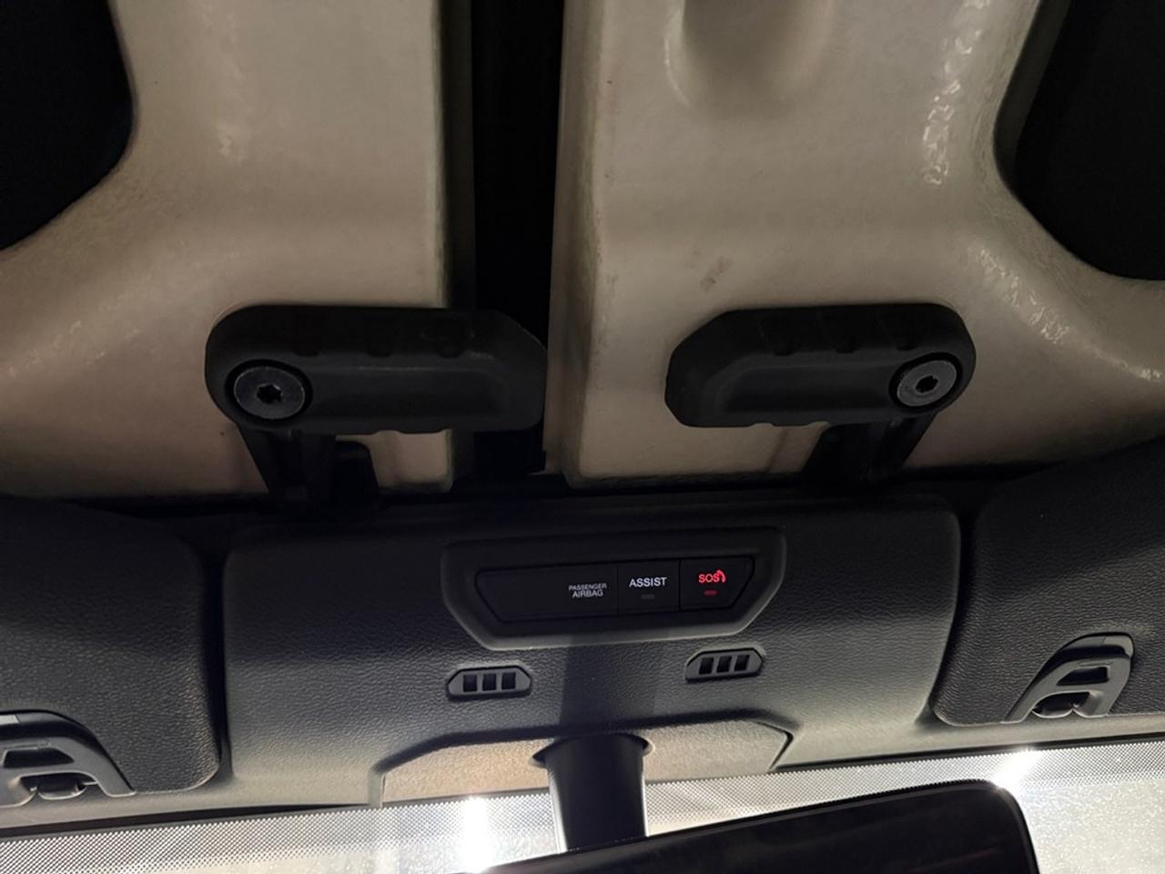 2023 Jeep Wrangler Sport Altitude WITH SOFT TOP ! Photo