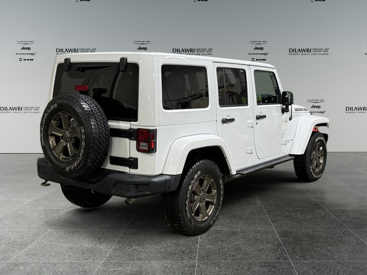 2018 Jeep Wrangler JK Unlimited Golden Eagle 4x4 *Ltd Avail* Photo4