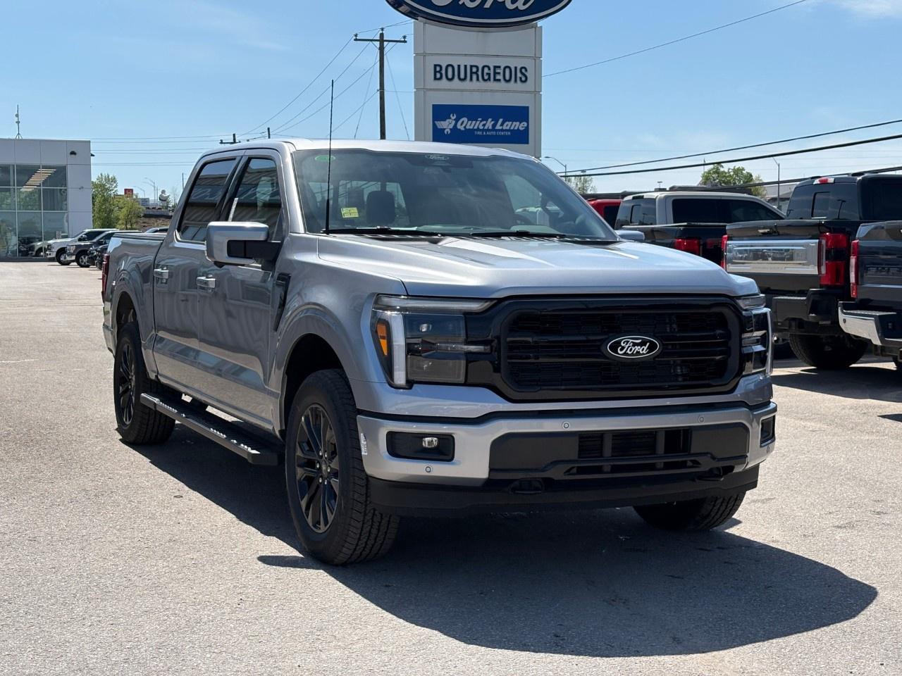 2026 Ford F-150 Lariat 4WD SuperCrew 5.5' Box Photo3
