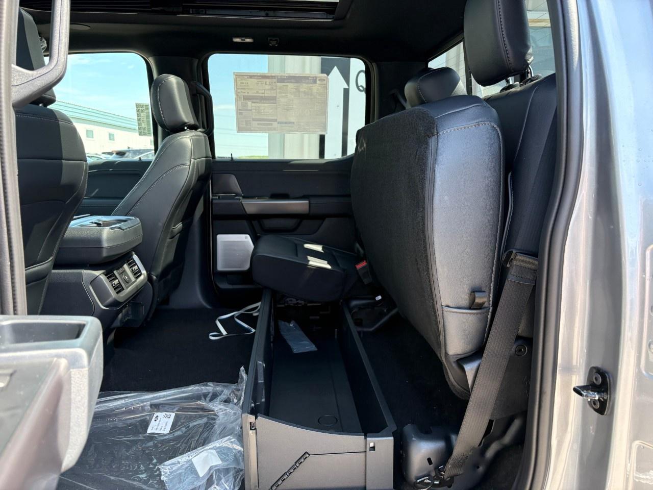 2026 Ford F-150 Lariat 4WD SuperCrew 5.5' Box Photo