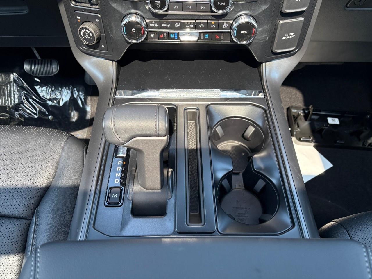 2026 Ford F-150 Lariat 4WD SuperCrew 5.5' Box Photo