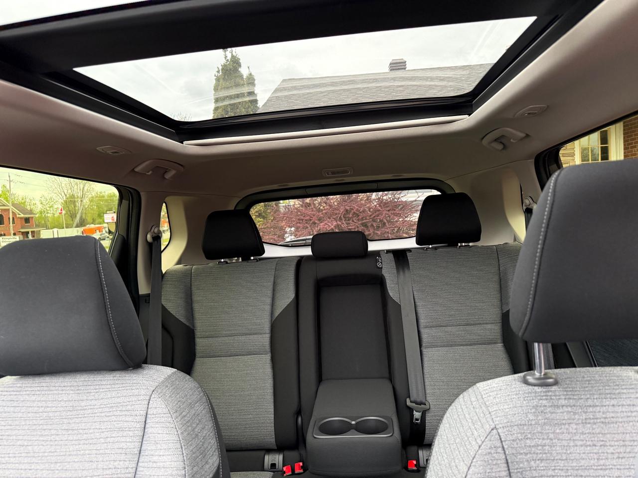 2023 Nissan Rogue SV Moonroof Panoramic Roof! AutoStart! Photo