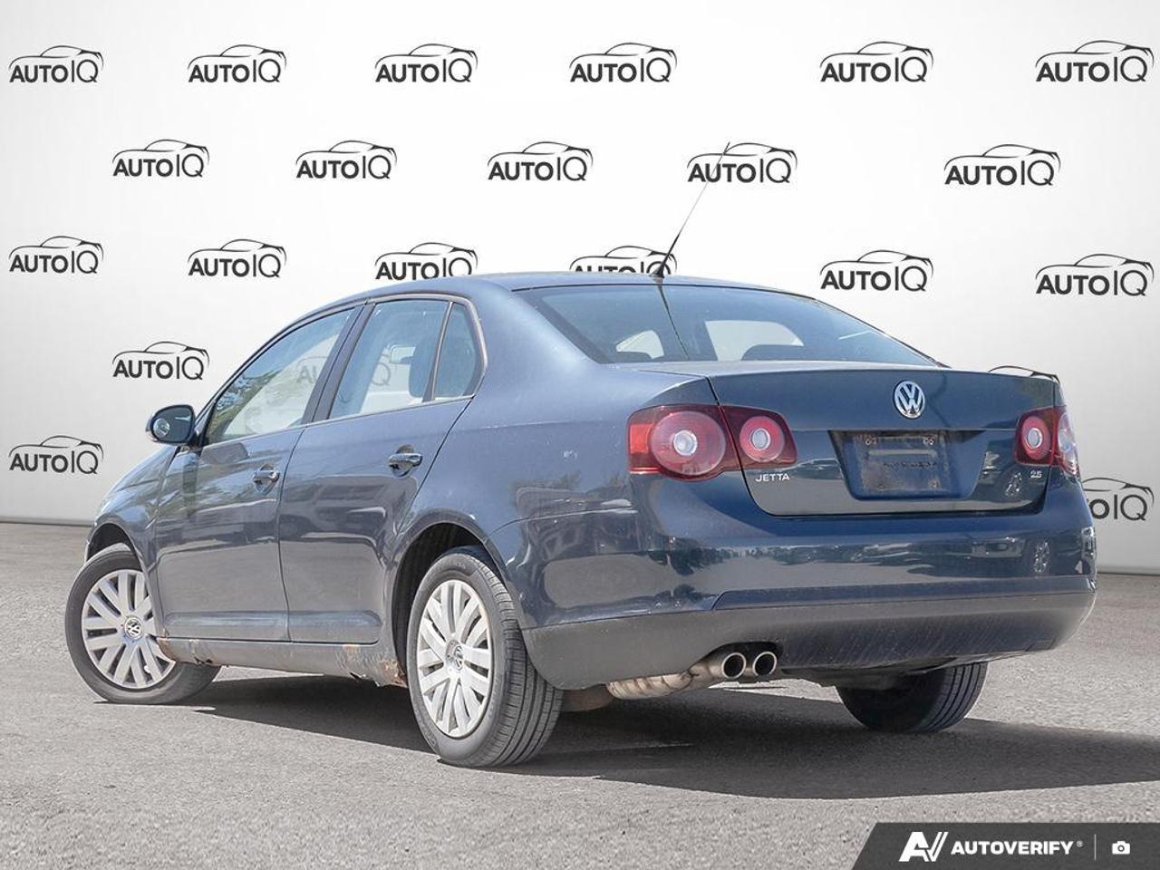 2010 Volkswagen Jetta 2.5L Trendline KEYLESS ENTRY | POWER WINDOWS | TURN SIGNAL INDICA Photo