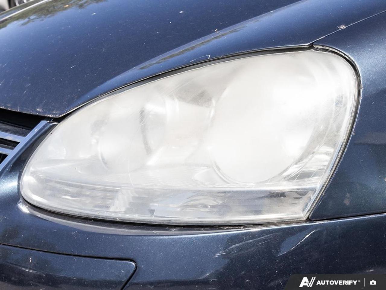 2010 Volkswagen Jetta 2.5L Trendline KEYLESS ENTRY | POWER WINDOWS | TURN SIGNAL INDICA Photo