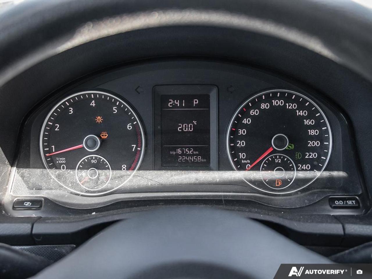2010 Volkswagen Jetta 2.5L Trendline KEYLESS ENTRY | POWER WINDOWS | TURN SIGNAL INDICA Photo
