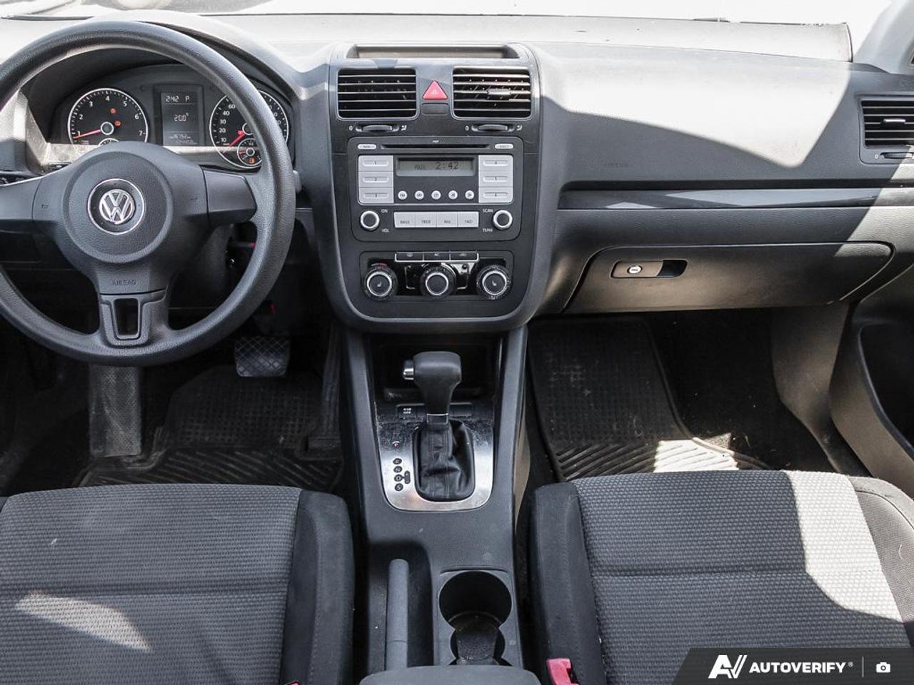2010 Volkswagen Jetta 2.5L Trendline KEYLESS ENTRY | POWER WINDOWS | TURN SIGNAL INDICA Photo