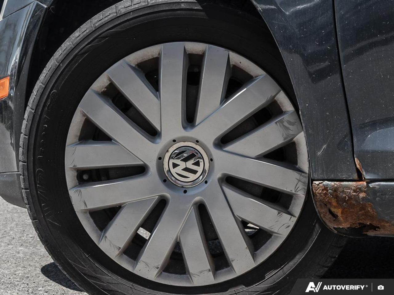 2010 Volkswagen Jetta 2.5L Trendline KEYLESS ENTRY | POWER WINDOWS | TURN SIGNAL INDICA Photo