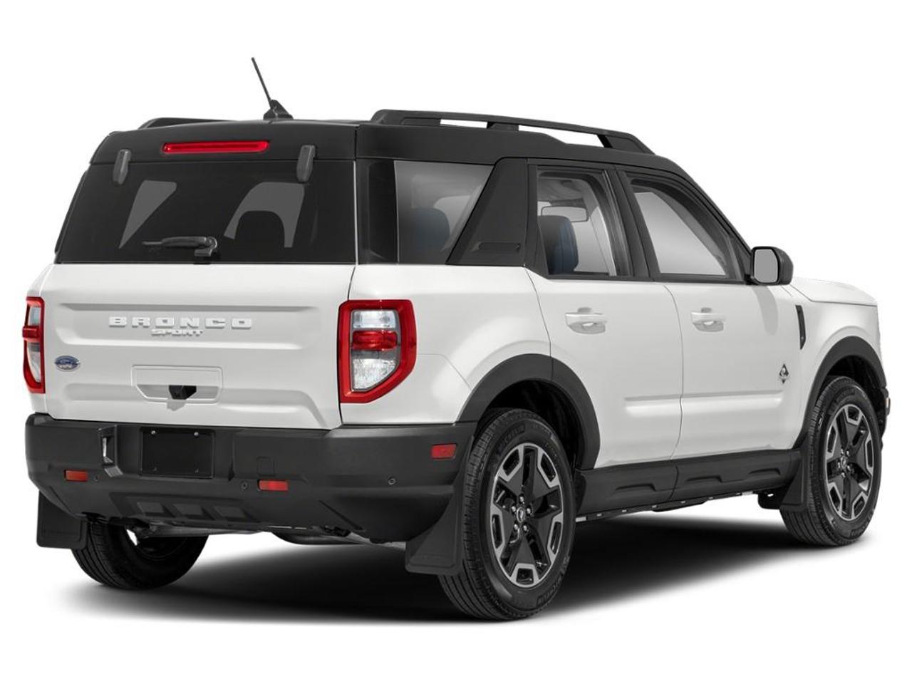 2023 Ford Bronco Sport Outer Banks Photo2
