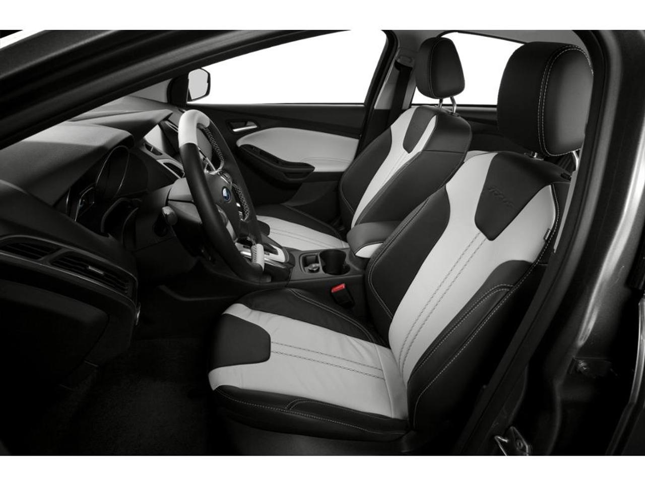 2014 Ford Focus SE Photo