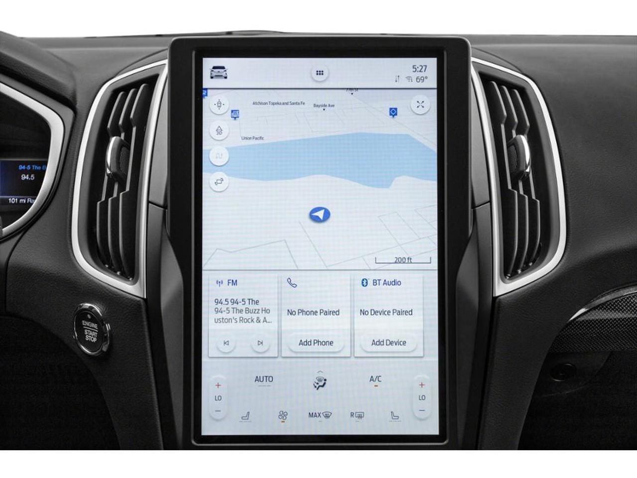 2022 Ford Edge ST Line Photo