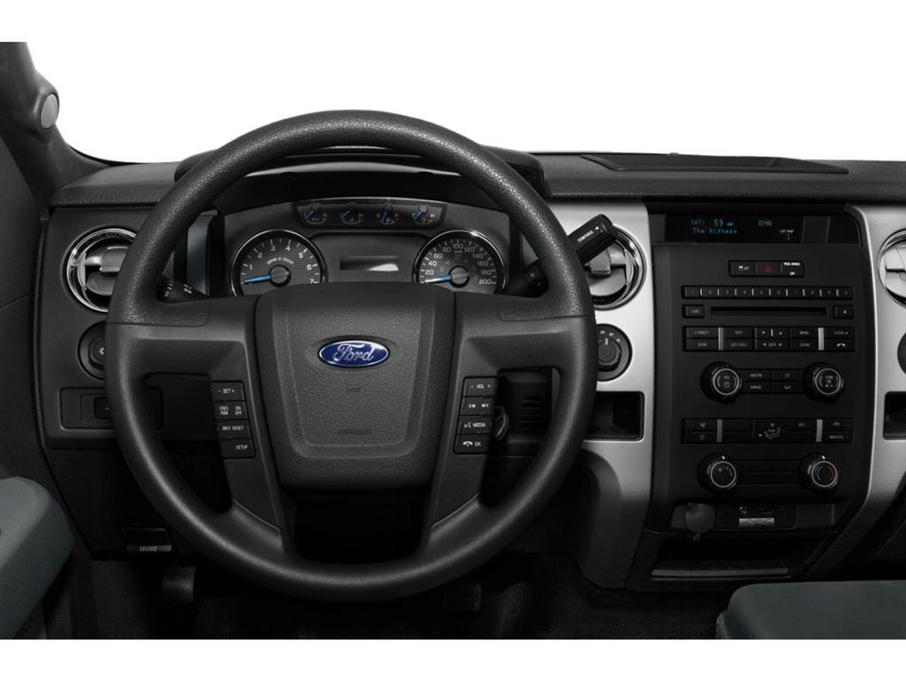 2014 Ford F-150 Lariat Photo3