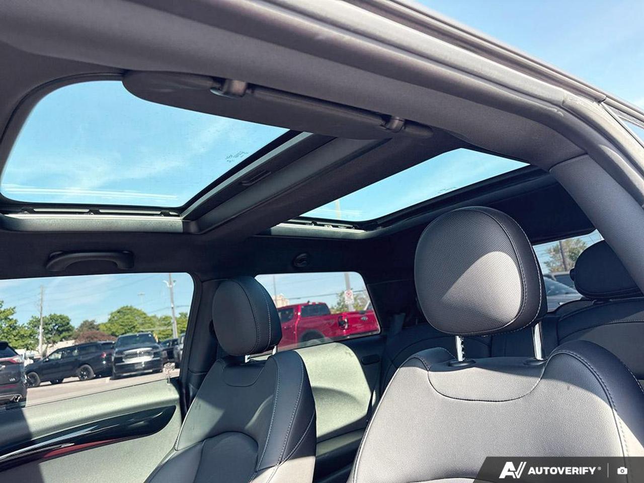 2019 MINI 3 Door John Cooper Works PREMIER|NAV|NO ACCIDENTS|LOWEST KM IN MKT Photo