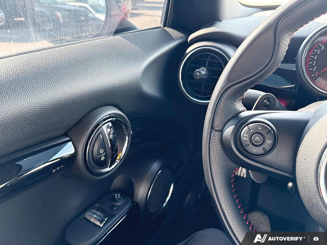 2019 MINI 3 Door John Cooper Works PREMIER|NAV|NO ACCIDENTS|LOWEST KM IN MKT Photo
