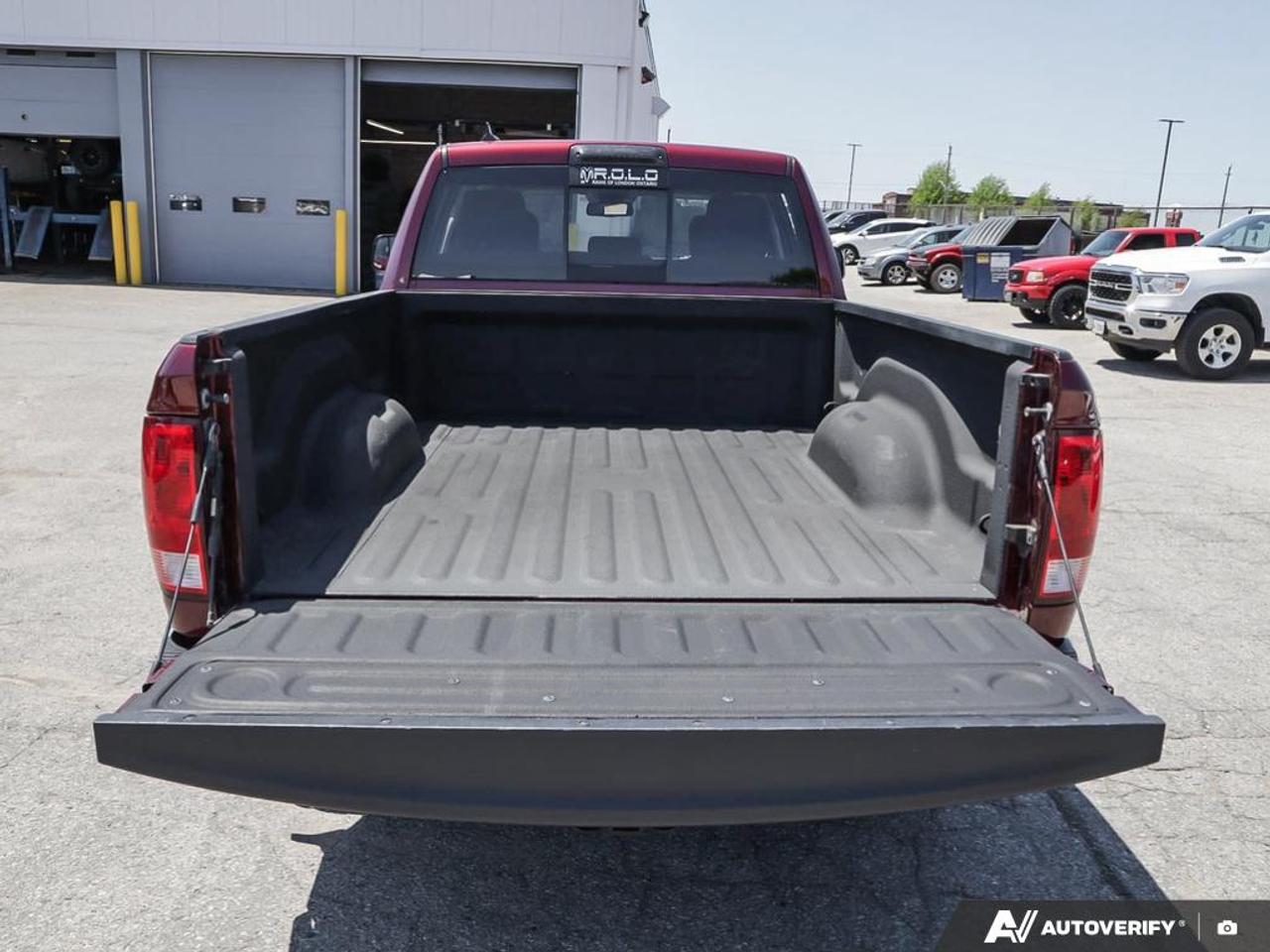 2018 RAM 1500 SLT APPLE CARPLAY & ANDROID AUTO | CLASS IV HITCH Photo