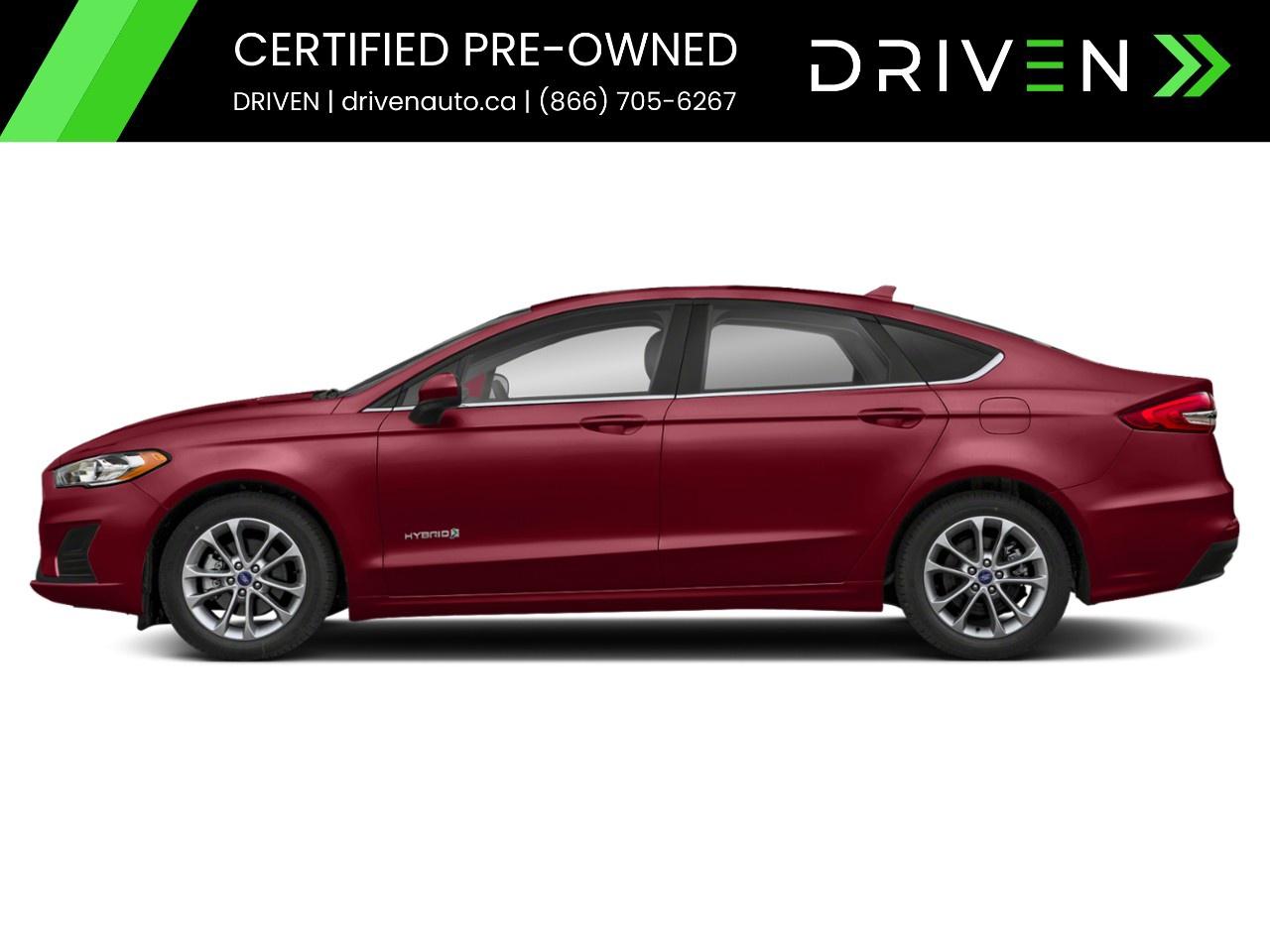 2019 Ford Fusion Hybrid Titanium FWD Photo2