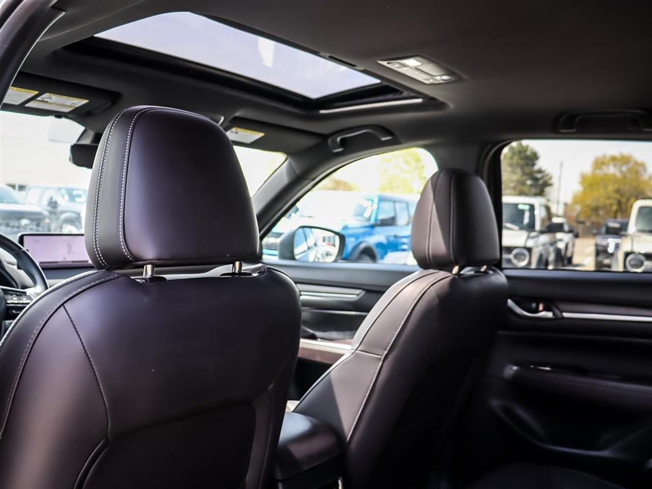 2025 Mazda CX-5 Signature AWD Photo