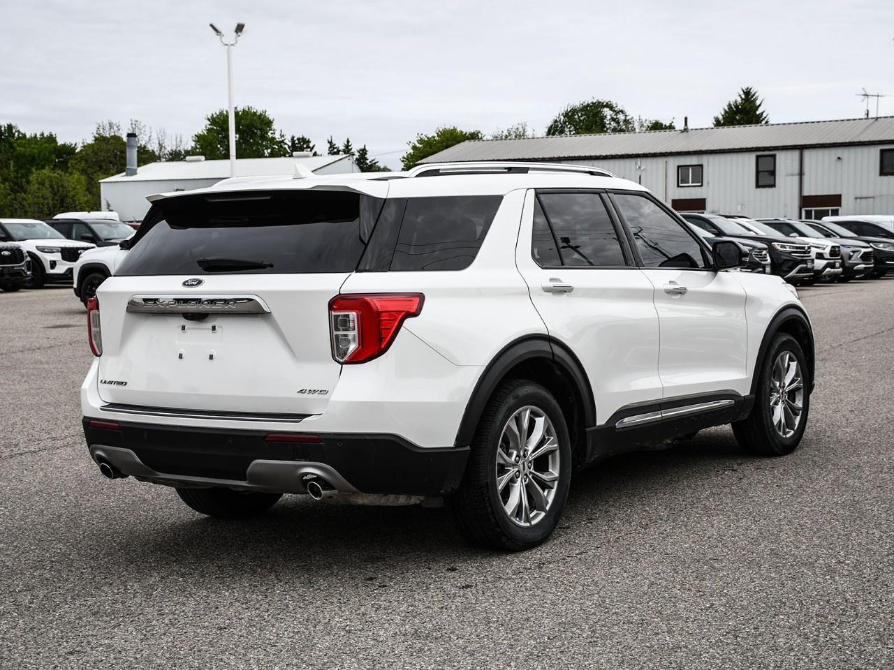2022 Ford Explorer Limited 4WD Photo