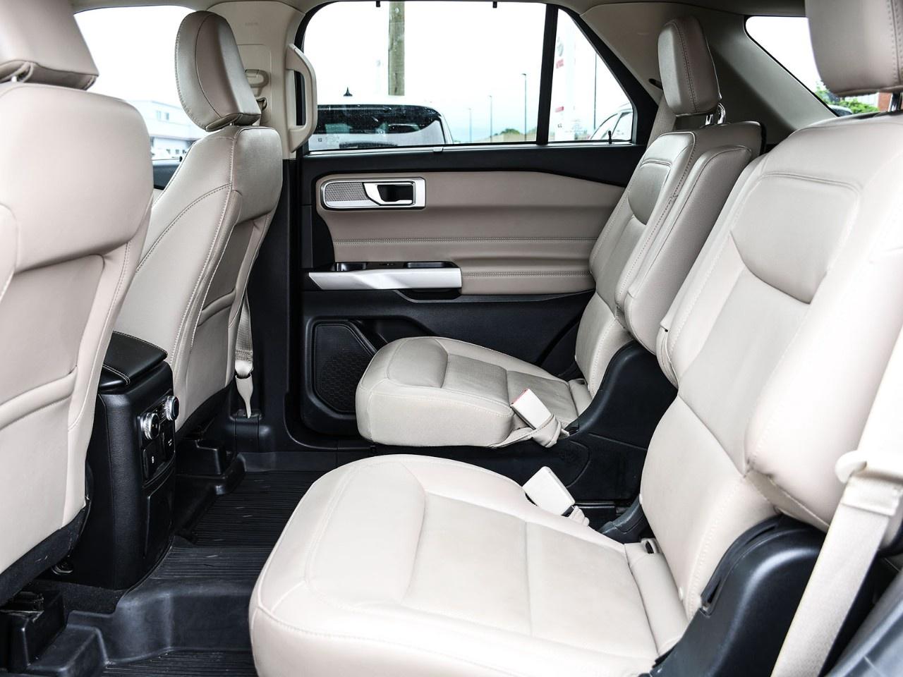 2022 Ford Explorer Limited 4WD Photo
