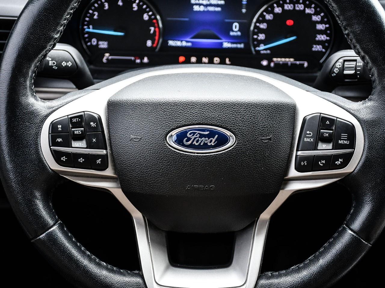 2022 Ford Explorer Limited 4WD Photo