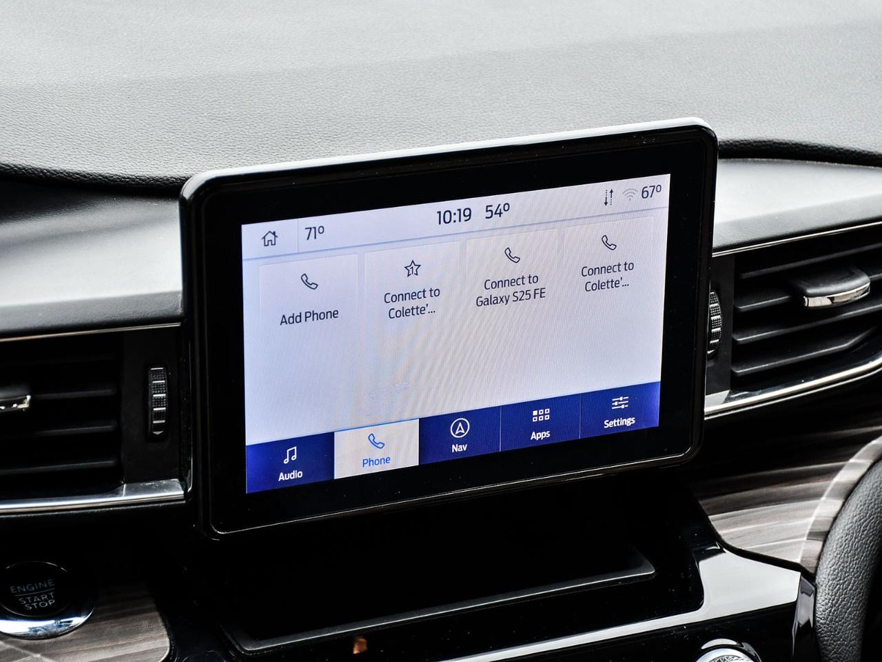 2022 Ford Explorer Limited 4WD Photo