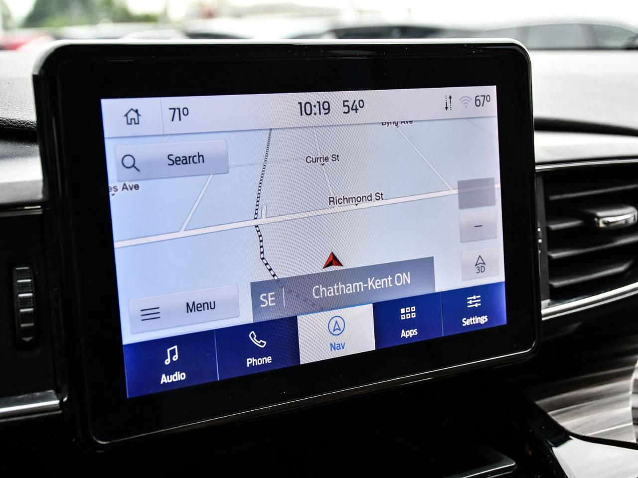 2022 Ford Explorer Limited 4WD Photo