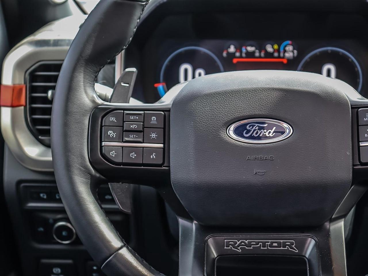 2023 Ford F-150 Raptor 4WD SuperCrew 5.5' Box Photo