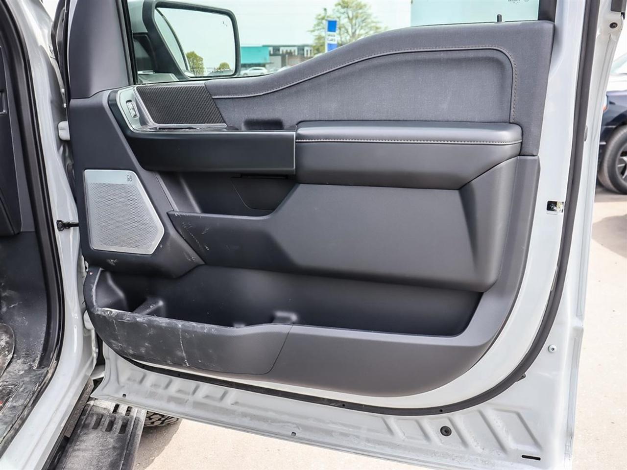 2023 Ford F-150 Raptor 4WD SuperCrew 5.5' Box Photo