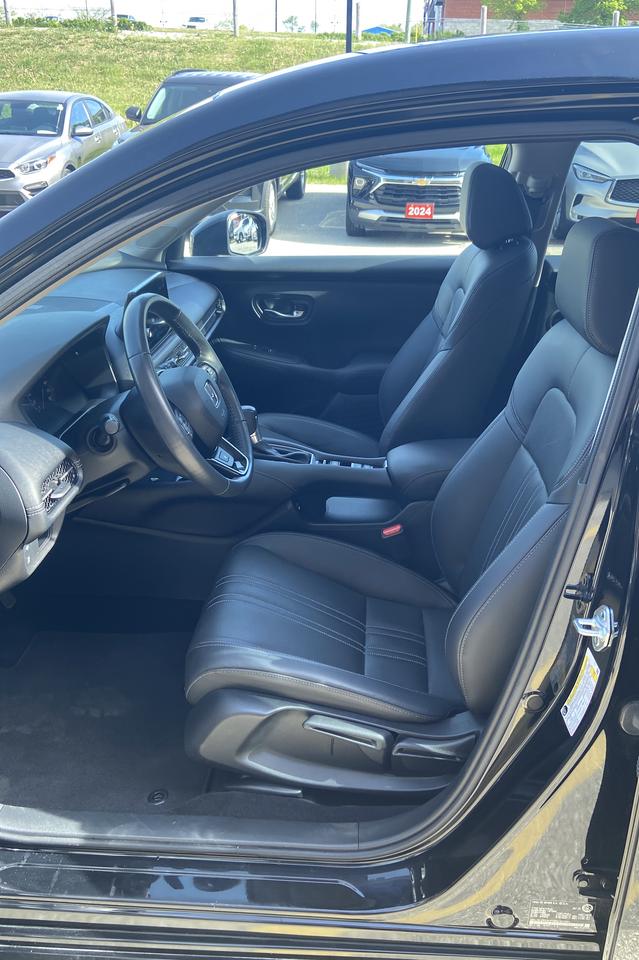 2024 Honda HR-V EX-L NAVI Photo