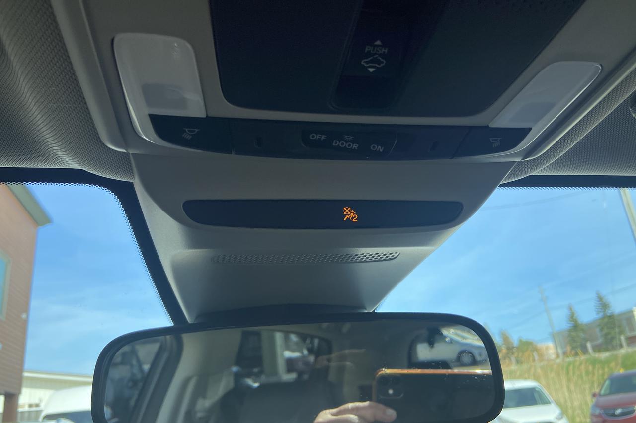 2024 Honda HR-V EX-L NAVI Photo