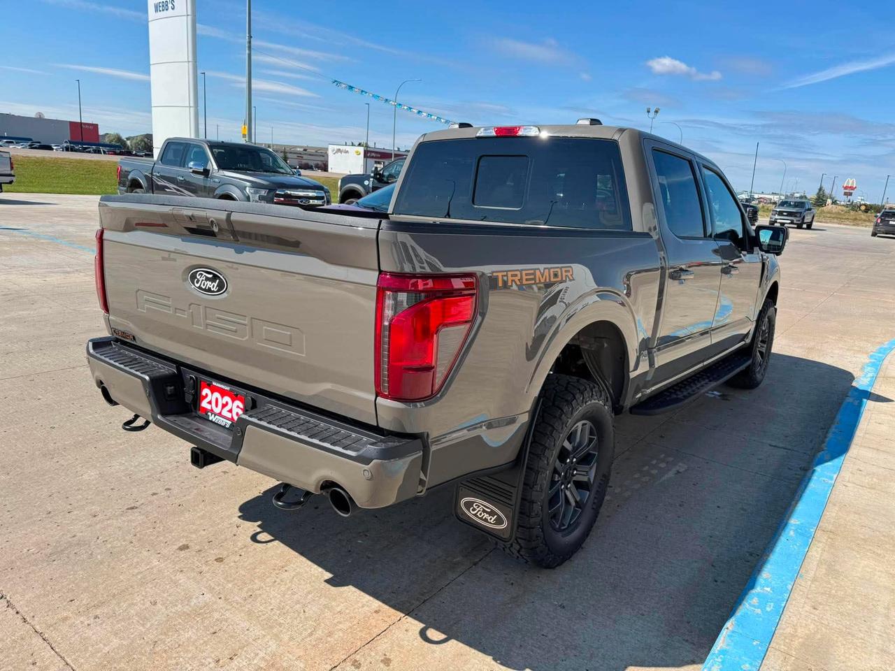 2026 Ford F-150 Tremor 4WD SuperCrew 5.5' Box Photo4