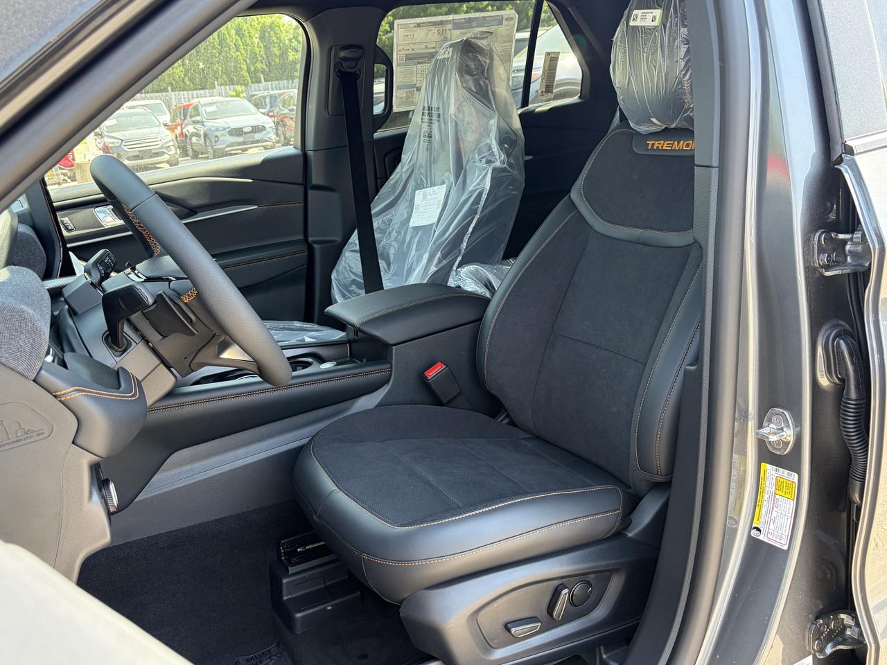 2026 Ford Explorer TREMOR 4WD 800A Photo