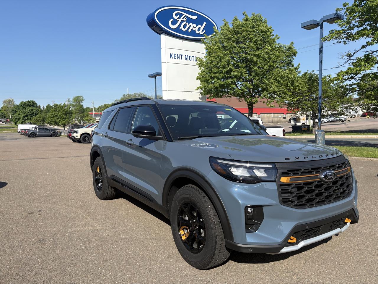 2026 Ford Explorer TREMOR Photo2