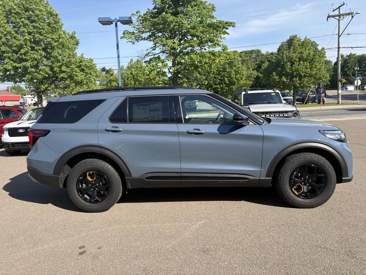 2026 Ford Explorer TREMOR Photo3