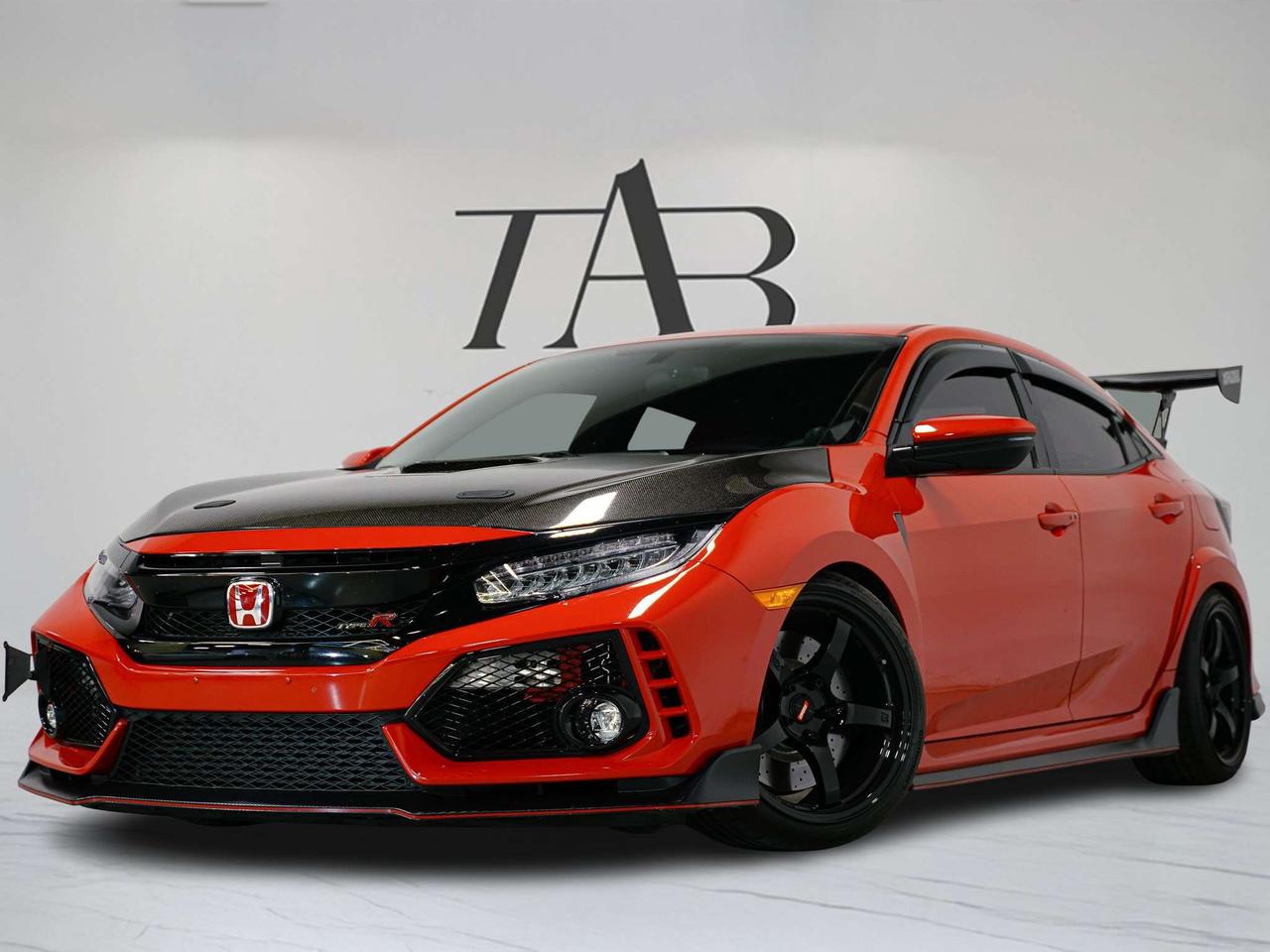 2018 Honda Civic MANUAL | CARBON HOOD | TONS OF EXTRAS Photo2