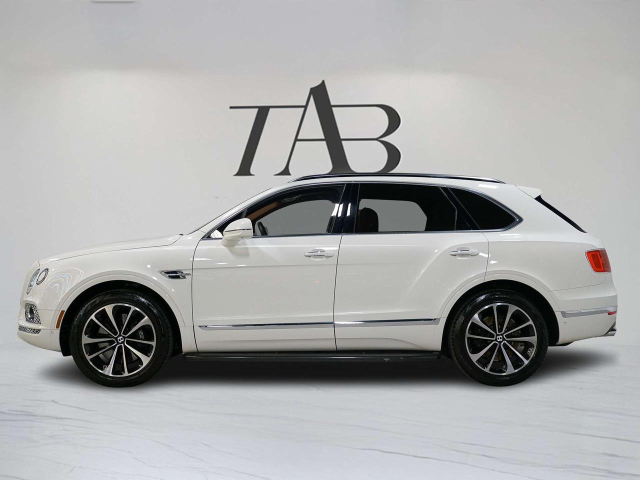 2017 Bentley Bentayga W12 | PANO | 21 IN Photo