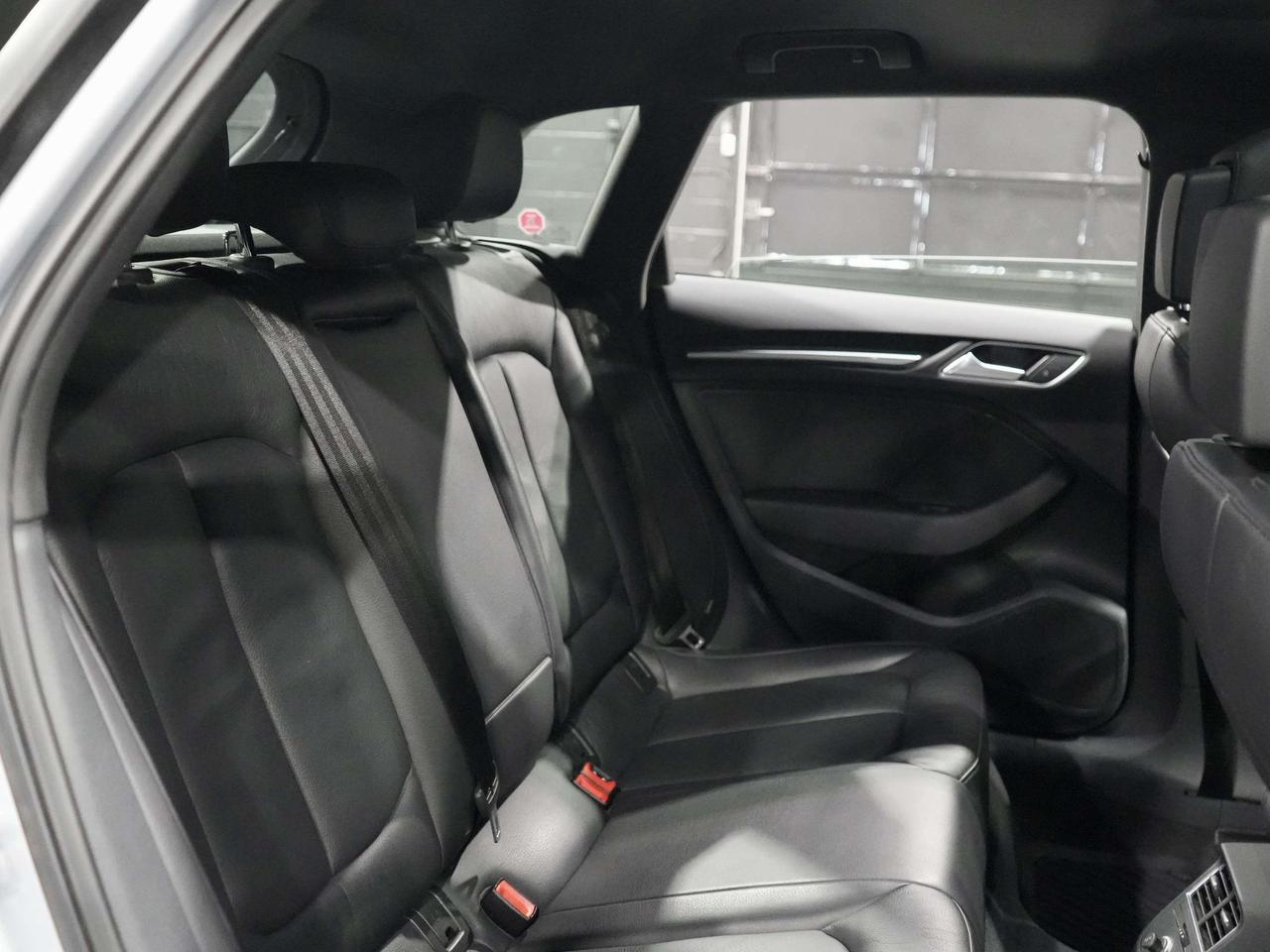 2017 Audi A3 Progressiv|ROOF|CAM|1 OWNER|LOW KM|FLORETT SILVER Photo