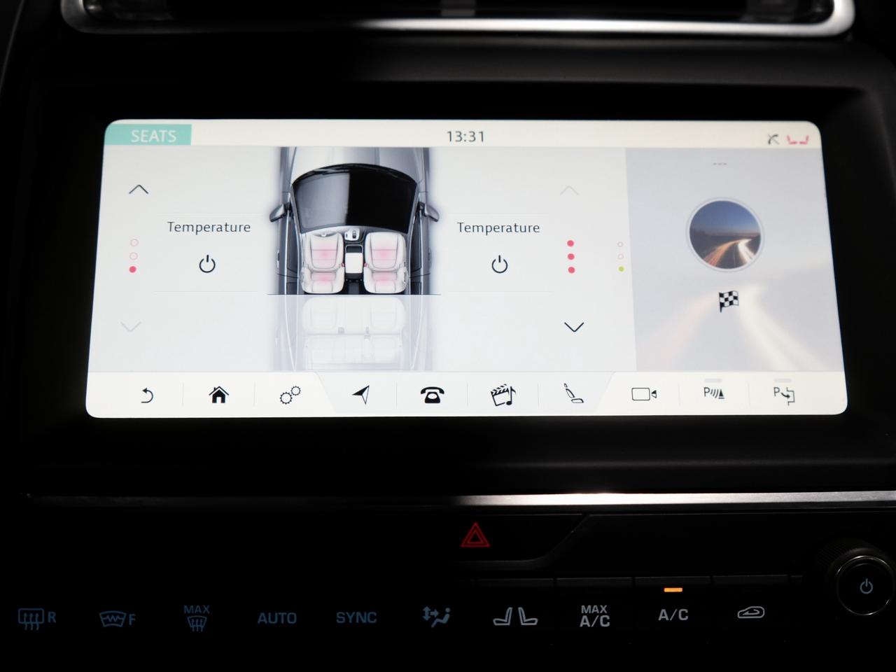 2020 Jaguar E-Type P250 R DYNAMIC SE|HUD|360CAM|PANO|MERIDIAN Photo