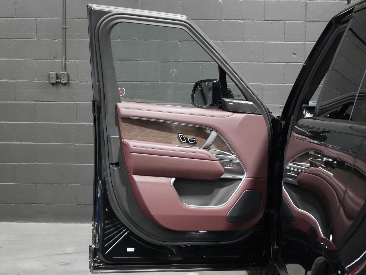 2023 Land Rover Range Rover P530 SE SWB|PANO|HUD|MERIDIAN|ADAPTIVE CRUISE Photo