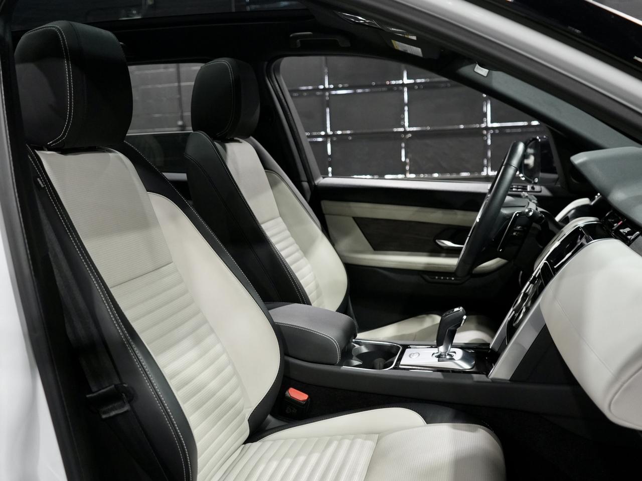 2023 Land Rover Discovery Sport R-Dynamic SE|PANO|MERIDIAN|ADAPTIVE CRUISE CONTROL Photo