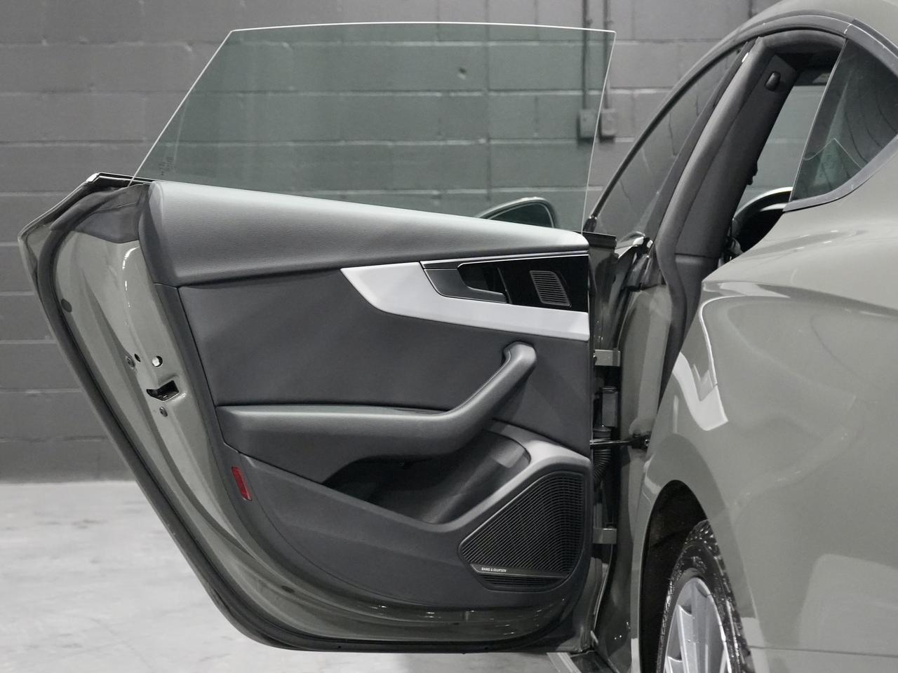 2023 Audi A5 Sportback Technik 45 TFSI S LINE| ROOF|B&O| ADAPTIVE CRUISE Photo