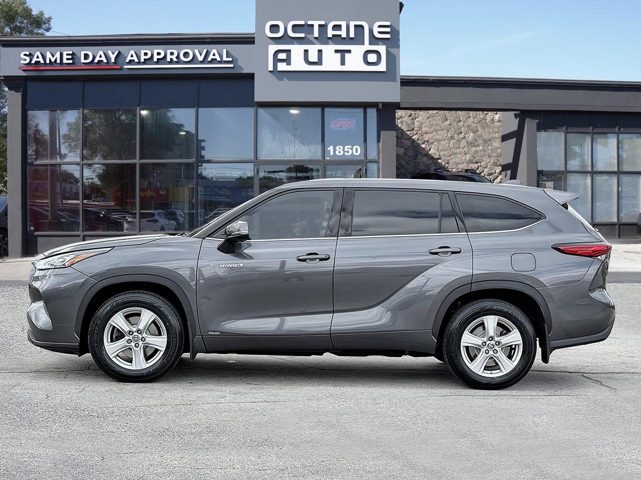 2020 Toyota Highlander Hybrid LE AWD Photo