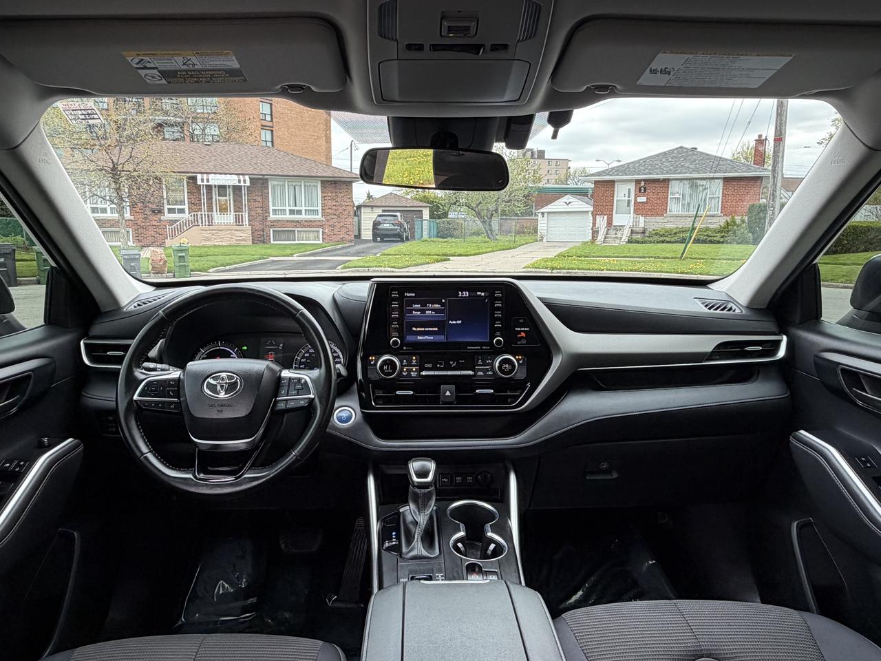 2020 Toyota Highlander Hybrid LE AWD Photo