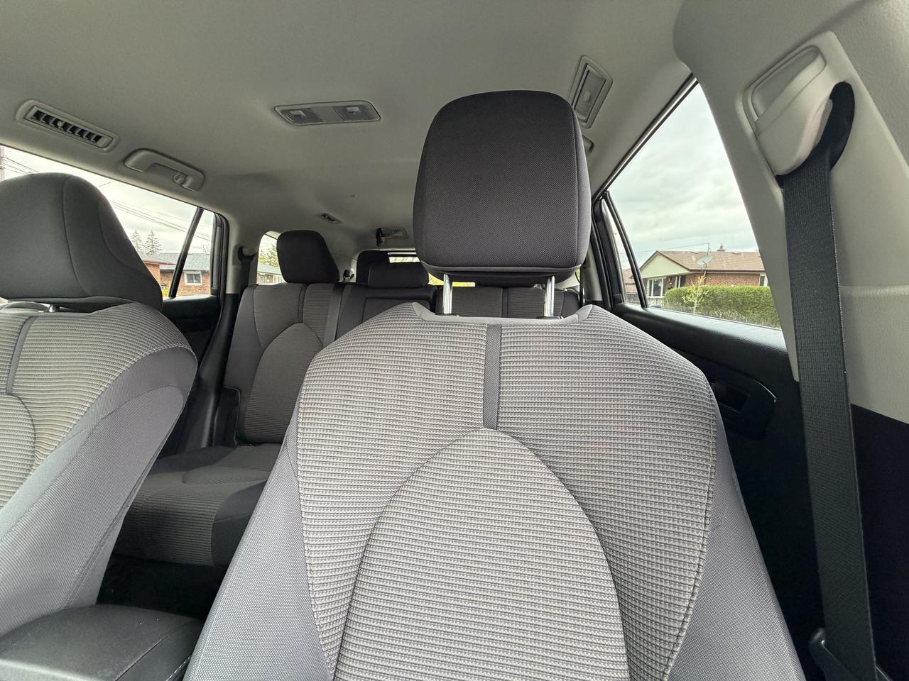2020 Toyota Highlander Hybrid LE AWD Photo