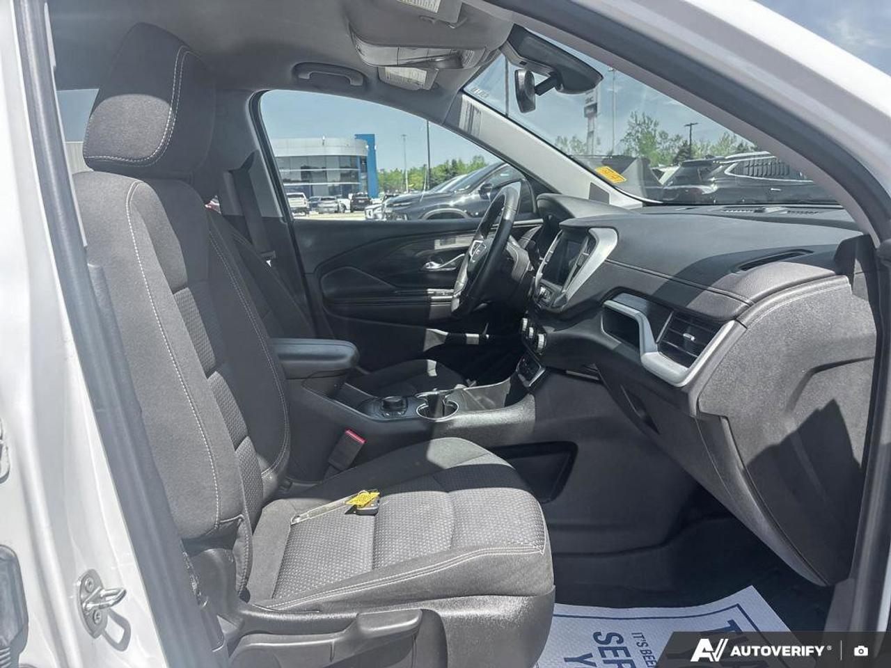 2022 GMC Terrain SLE | | Keyless Start | Photo