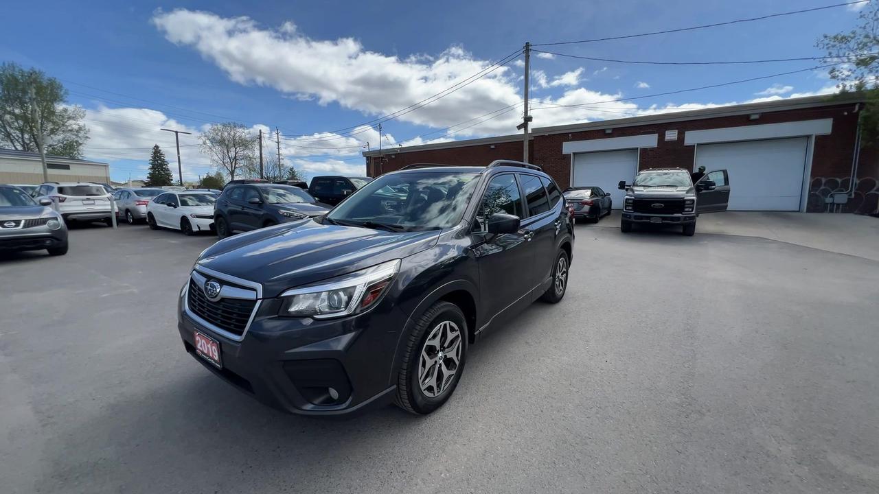 2019 Subaru Forester TOURING AWD | SUNROOF | HTD SEATS | CARPLAY | A/C Photo3