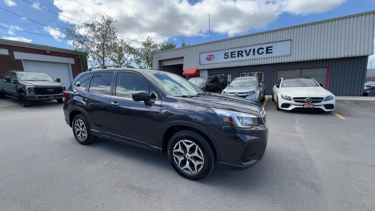 2019 Subaru Forester TOURING AWD | SUNROOF | HTD SEATS | CARPLAY | A/C Photo